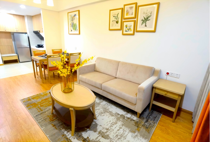 1630057050125606.jpg 套間.jpg