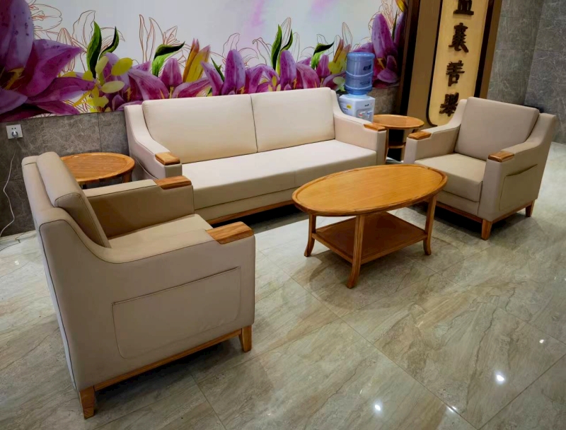 1650872014168020.jpg 大廳沙發.jpg