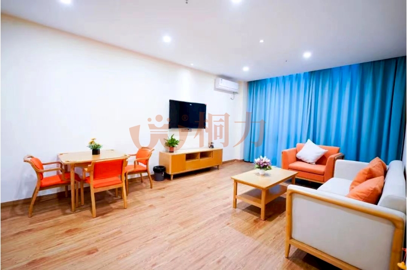 1718266163716818.jpg 休息區(qū).jpg