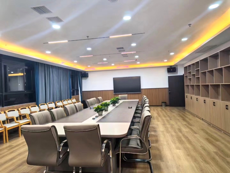 1721639304228293.jpg 會議室.jpg