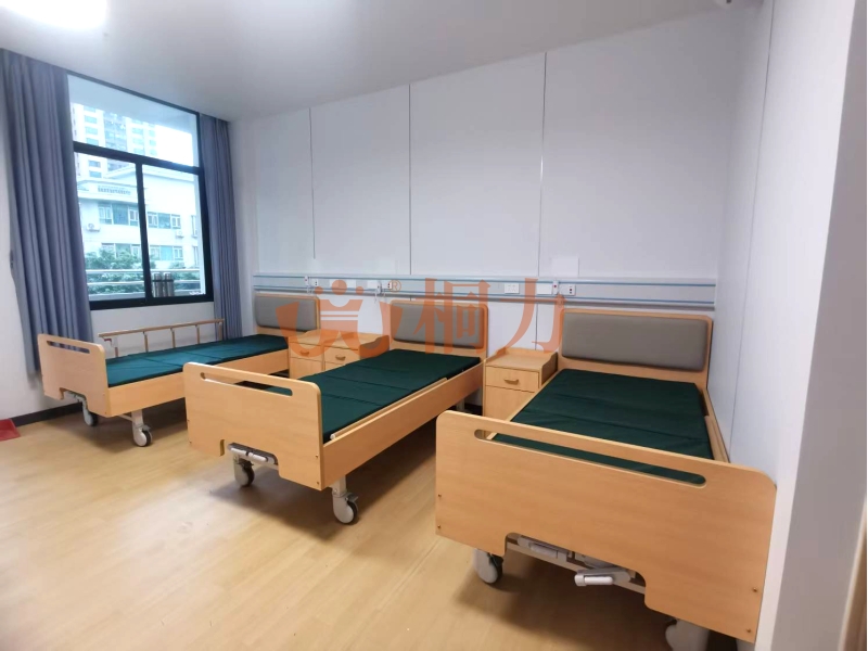 1745306155262023.jpg 護理(lǐ)床(1).jpg