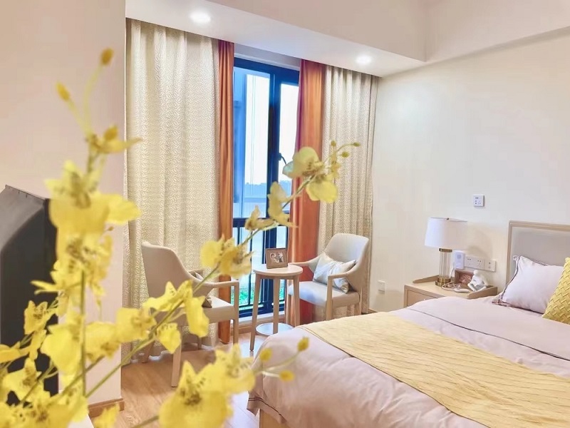 1751010641205742.jpg AFoIABACGAAg5uj3kwYorYOfrwEwuAg4qgY!1000x1000.jpg