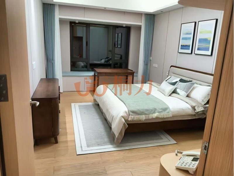 1755677052848289.jpg 房間.jpg